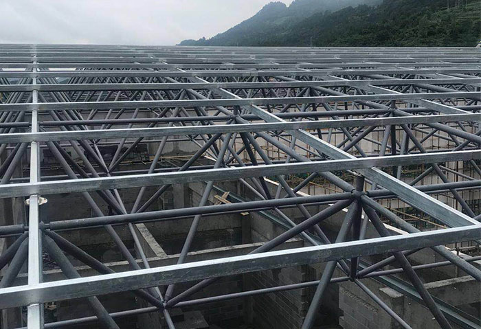 肥城仁怀冠英学校艺体楼网架