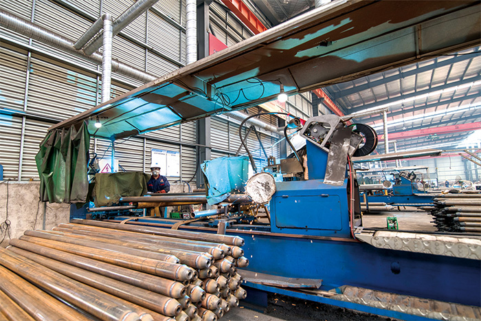 肥城网架杆件自动焊接